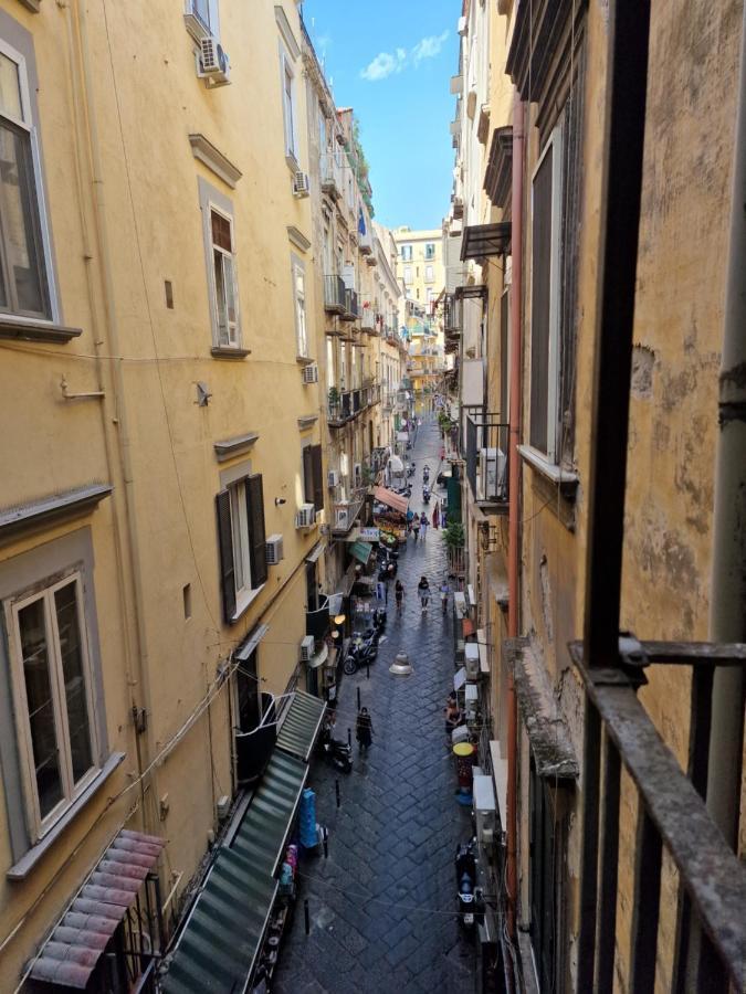 Borgo Dei Miracoli Hotel Наполи Екстериор снимка